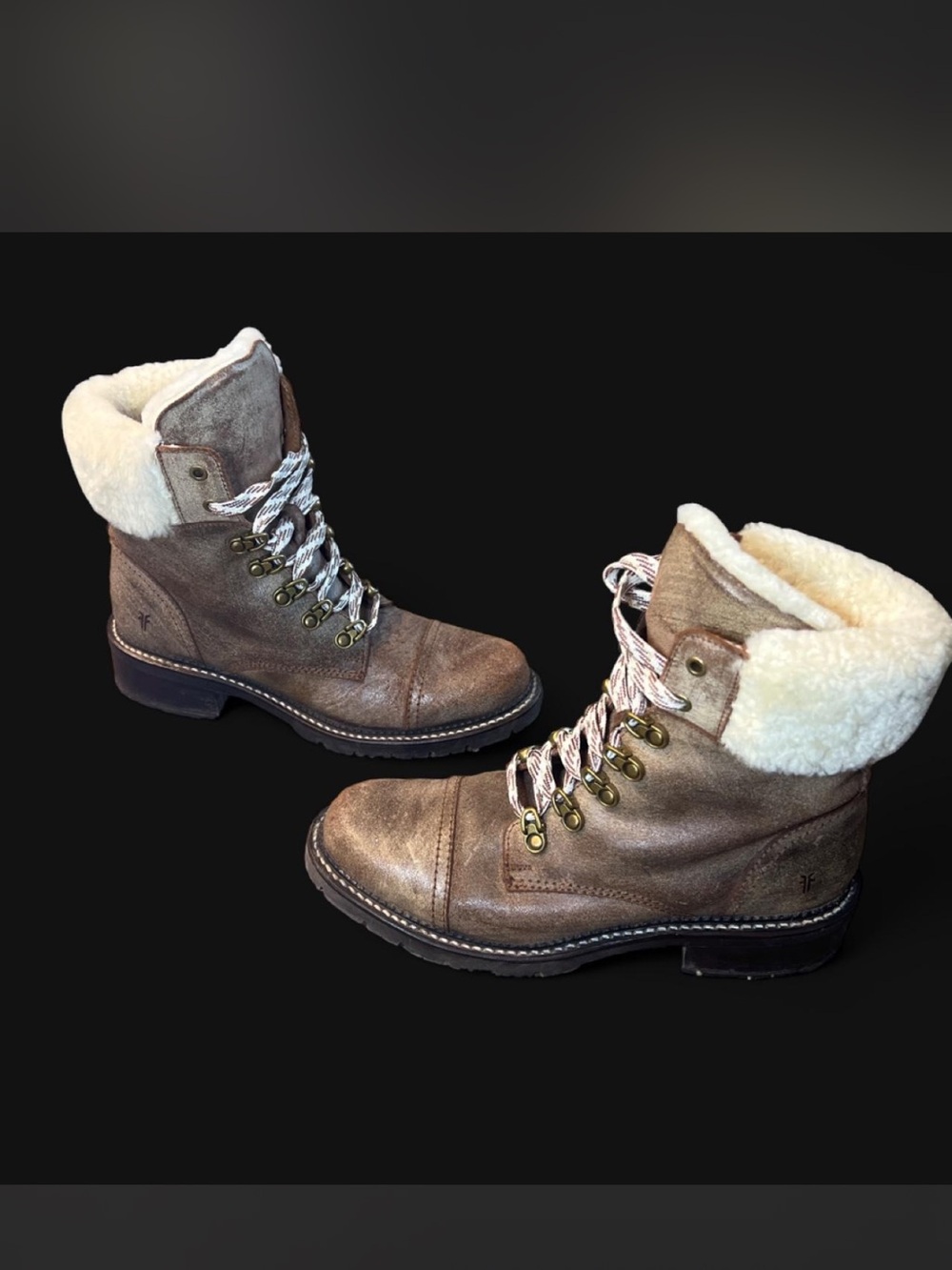 Frye Women’s Brown Shearling-Lined Lace-Up Winter Boots- size 9